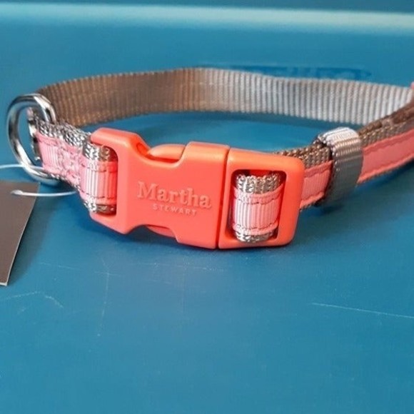 Martha Stewart Adjustable Nylon Dog Collar Size 14 Neck size 10-14" Coral Small - Picture 1 of 4